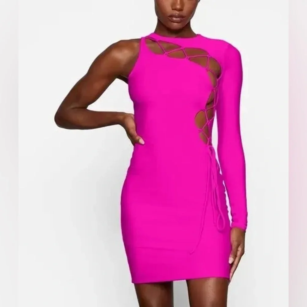 Skims Lace Up Mini Dress - Picture 14 of 14